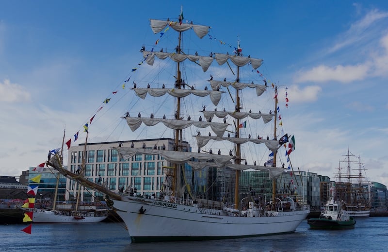 Buque Escuela Velero Cuauhtémoc