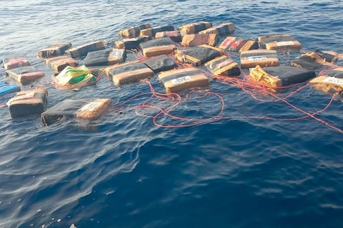 ¡Golpe al narco! Marina asegura más de 2 toneladas de cocaína en el Pacífico; así fue el operativo