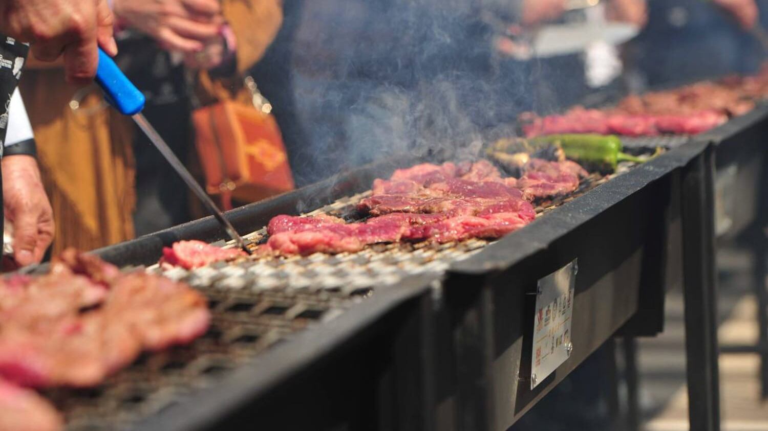 La carne asada es uno de los platillos más populares en el Estado.