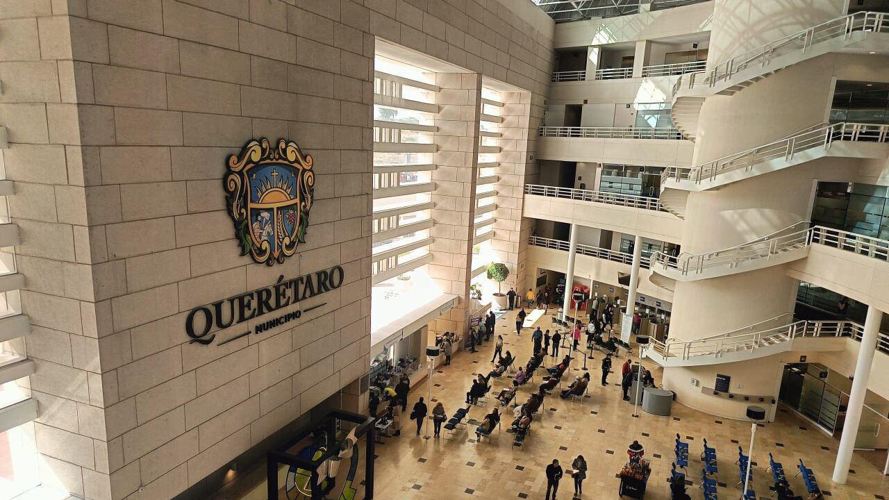 Gabinete de Felifer Macías.