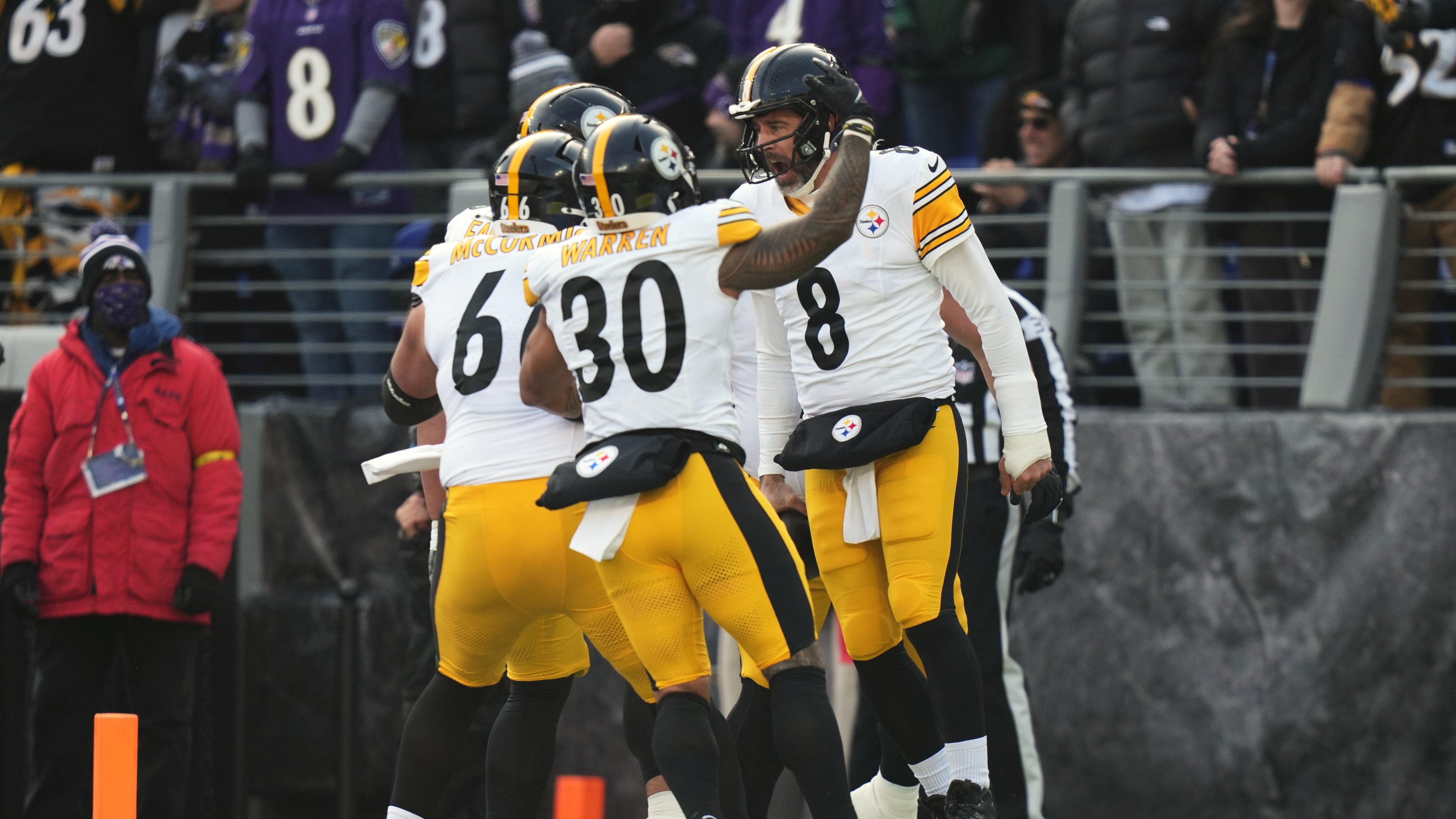 Aaron Rodgers fue el héroe del triunfo de Steelers.