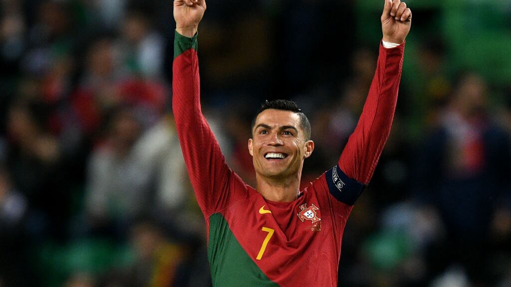 CR7 suma 17 goles en 16 partidos con el Al-Nassr en la temporada 2023-24.