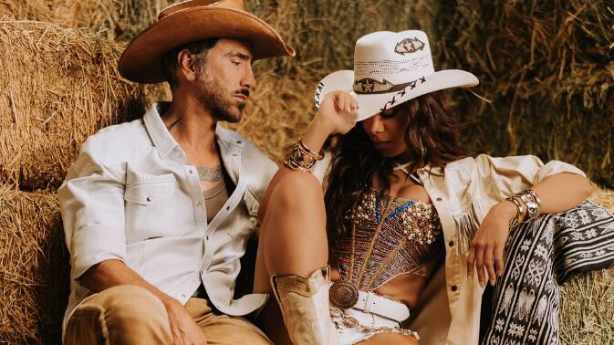 Alejandro Fernández y Anitta