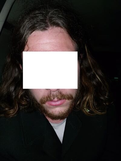 Max Ben de 20 años de edad.