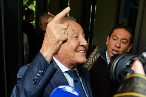 Candidato a la presidencia de Colombia propone regalar droga para combatir al narco