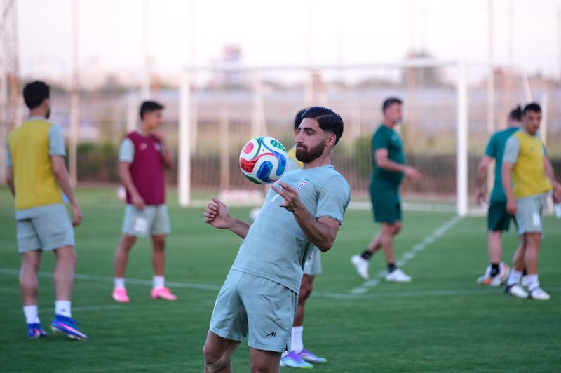 Irán