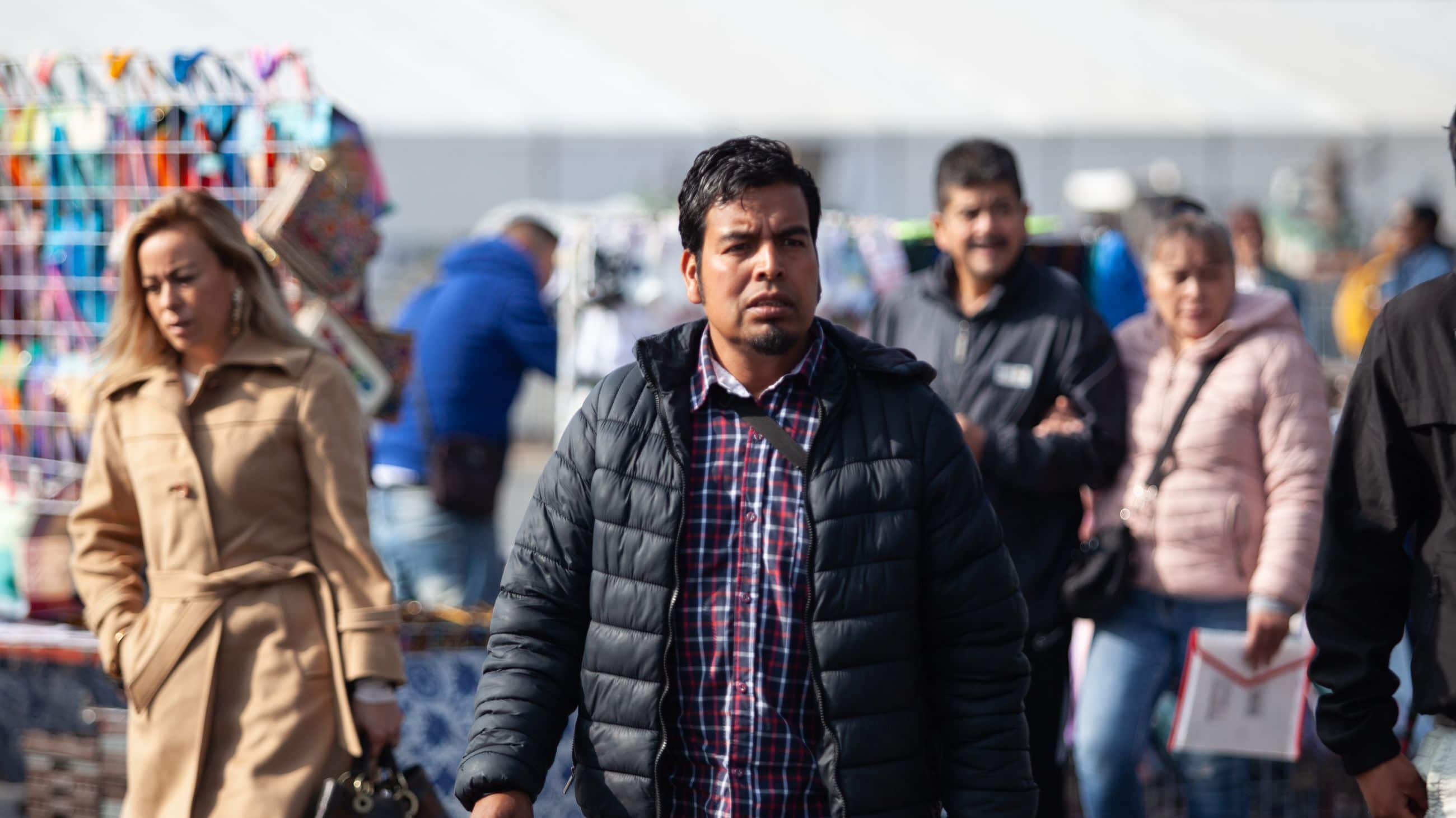 Se recomienda usar ropa gruesa y evitar las corrientes frías.