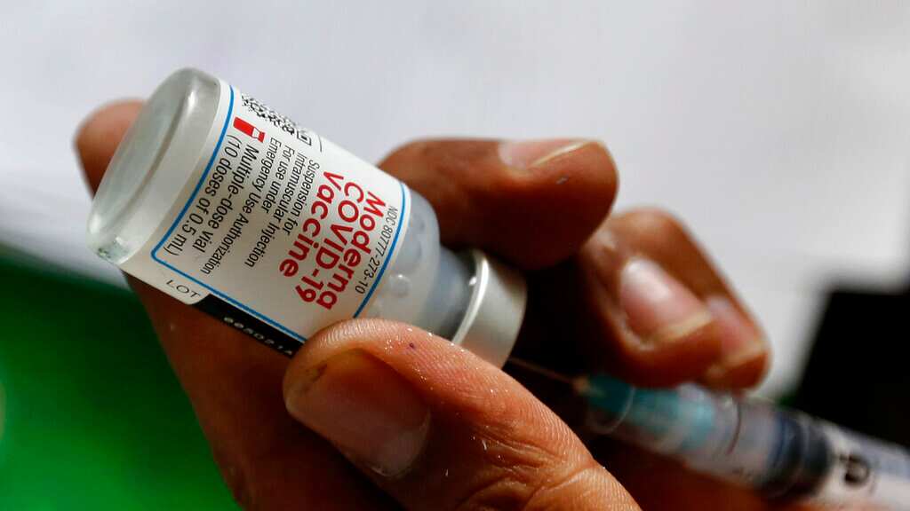 México: Ebrard avisa aprobación de vacuna de Moderna