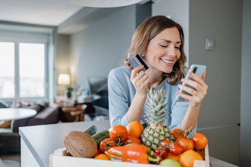 Evita el gasto hormiga comprando en línea
