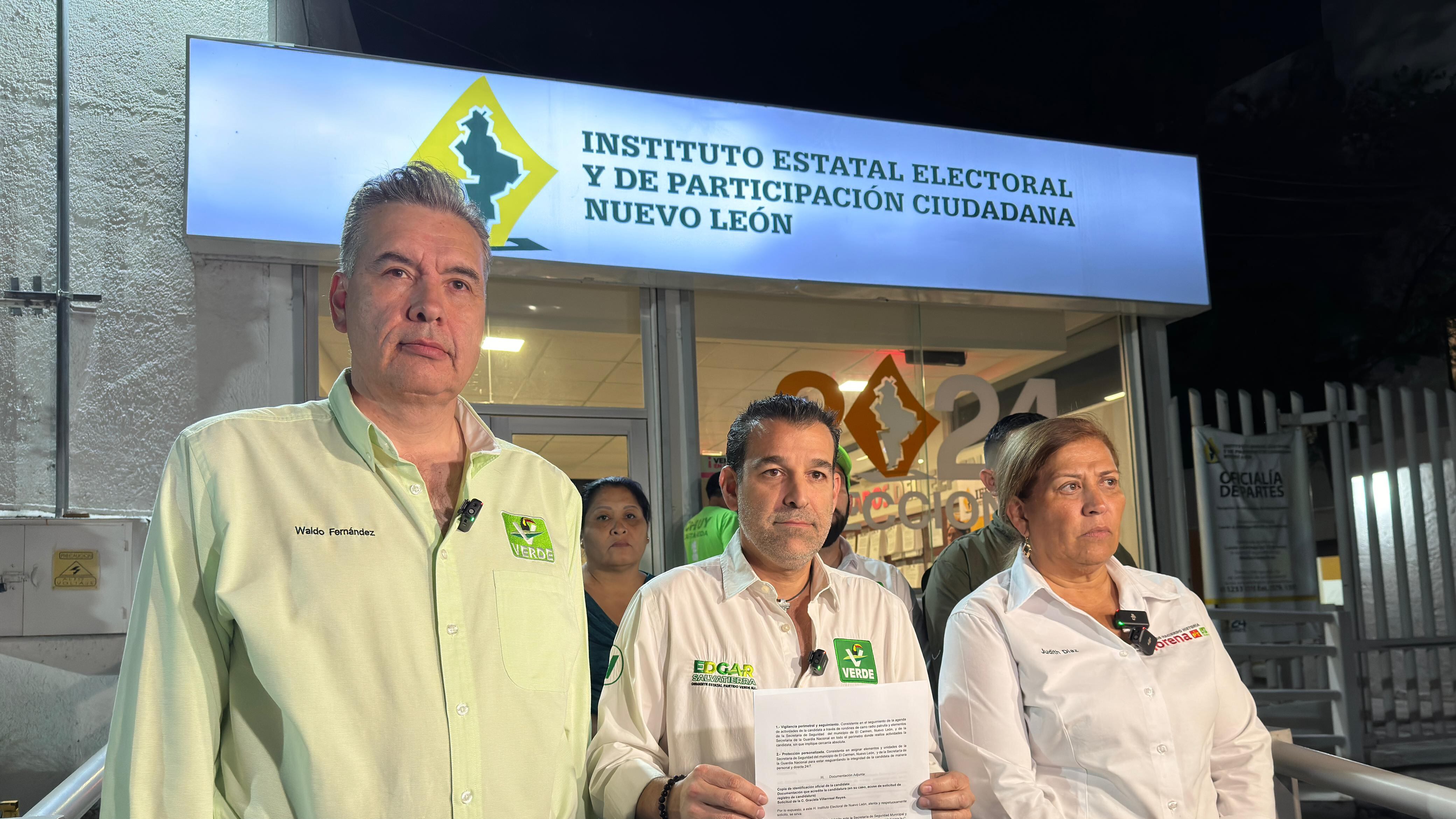 Waldo Fernández, Edgar Salvatierra y Judith Díaz se presentaron en las instalaciones del Ieepc.