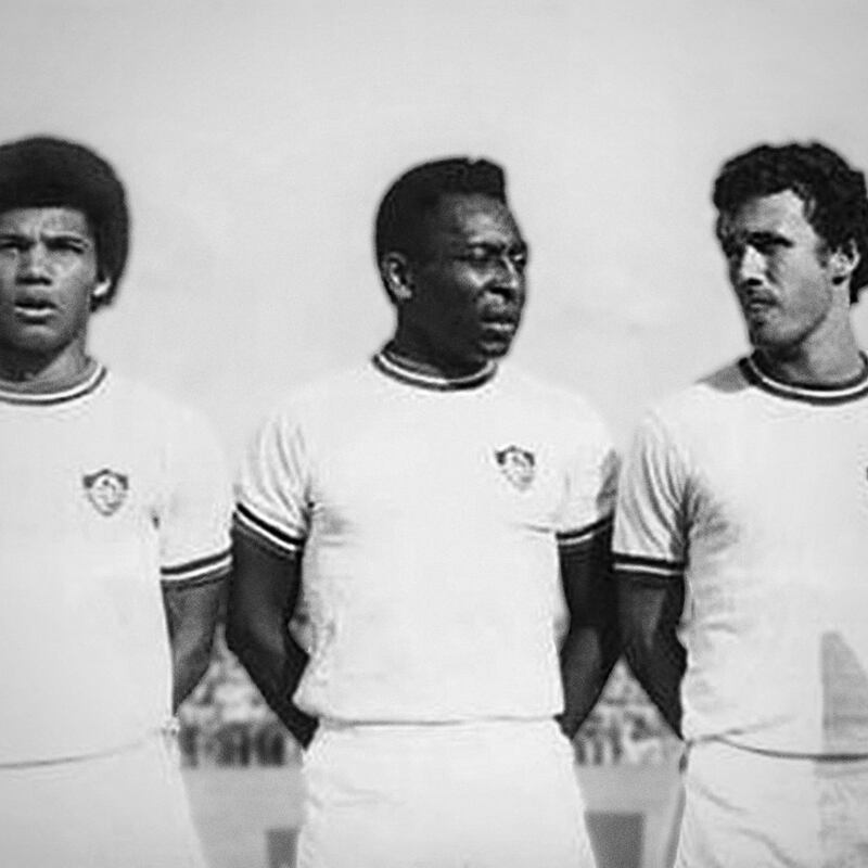 Pelé marcou mais 1,2 mil gols ao longo de sua carreira