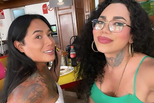 Mujer le dice a Paola Suárez y Karina Torres que, gracias a ellas, llegó a aceptar a su hijo