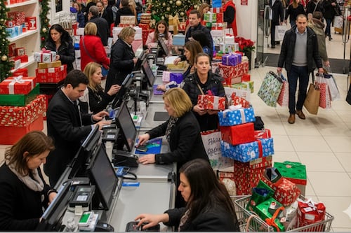 Mientras lees esto, México gasta 24.8 mdp por minuto en Navidad