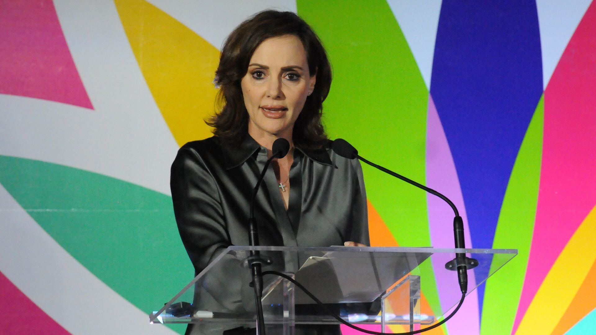 Lilly Téllez promete encarcelar a AMLO cuando sea presidenta