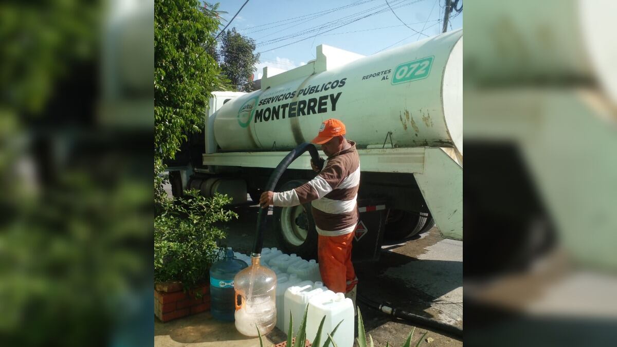 La línea telefónica 072 está disponible para solicitar el servicio de pipa en áreas donde se necesite el agua.