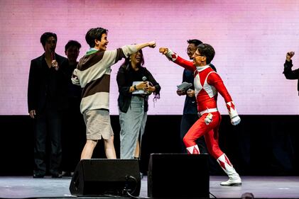 Los actores tailandeses Gemi Fourth se reunieron con sus fans mexicanos por primera vez el Teatro Metropolitan