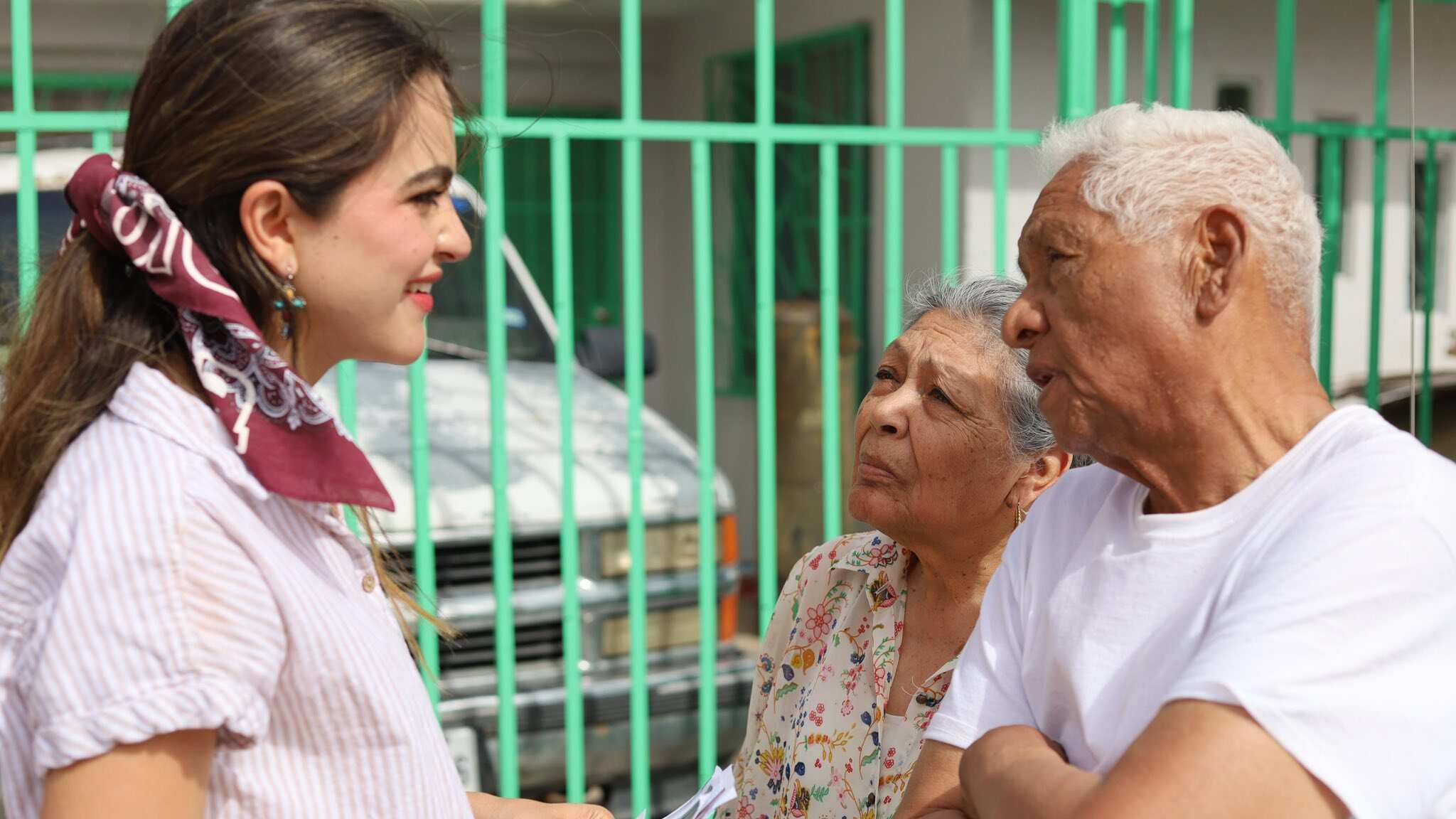 #PolíticaConfidencial Andrea Chávez no acepta muy bien el regaño