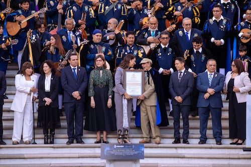 Declaran Patrimonio Cultural Intangible a la Estudiantina de la UG, nacida en los callejones de Guanajuato