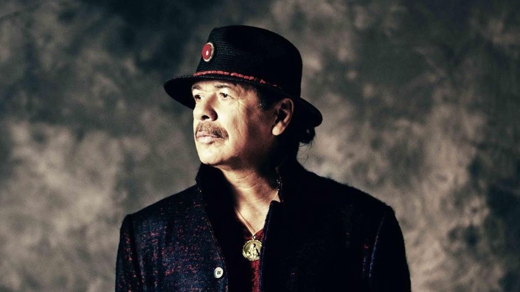 El cantante en medio de la polémica entre los tapatíos.