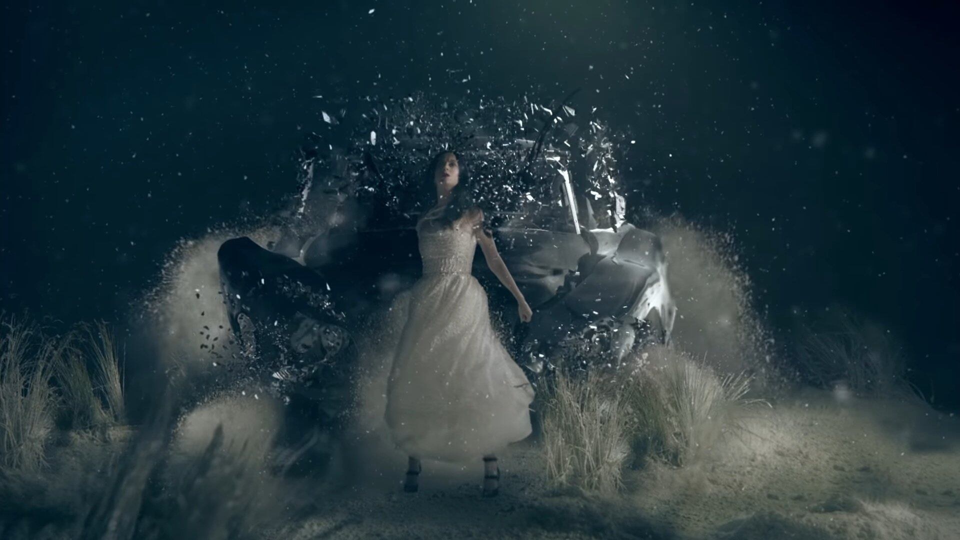 El tema 'Unconditionally' de Katy Perry fue el segundo sencillo que se desprendió de su producción discografía ‘Prism’ lanzada en el 2013.