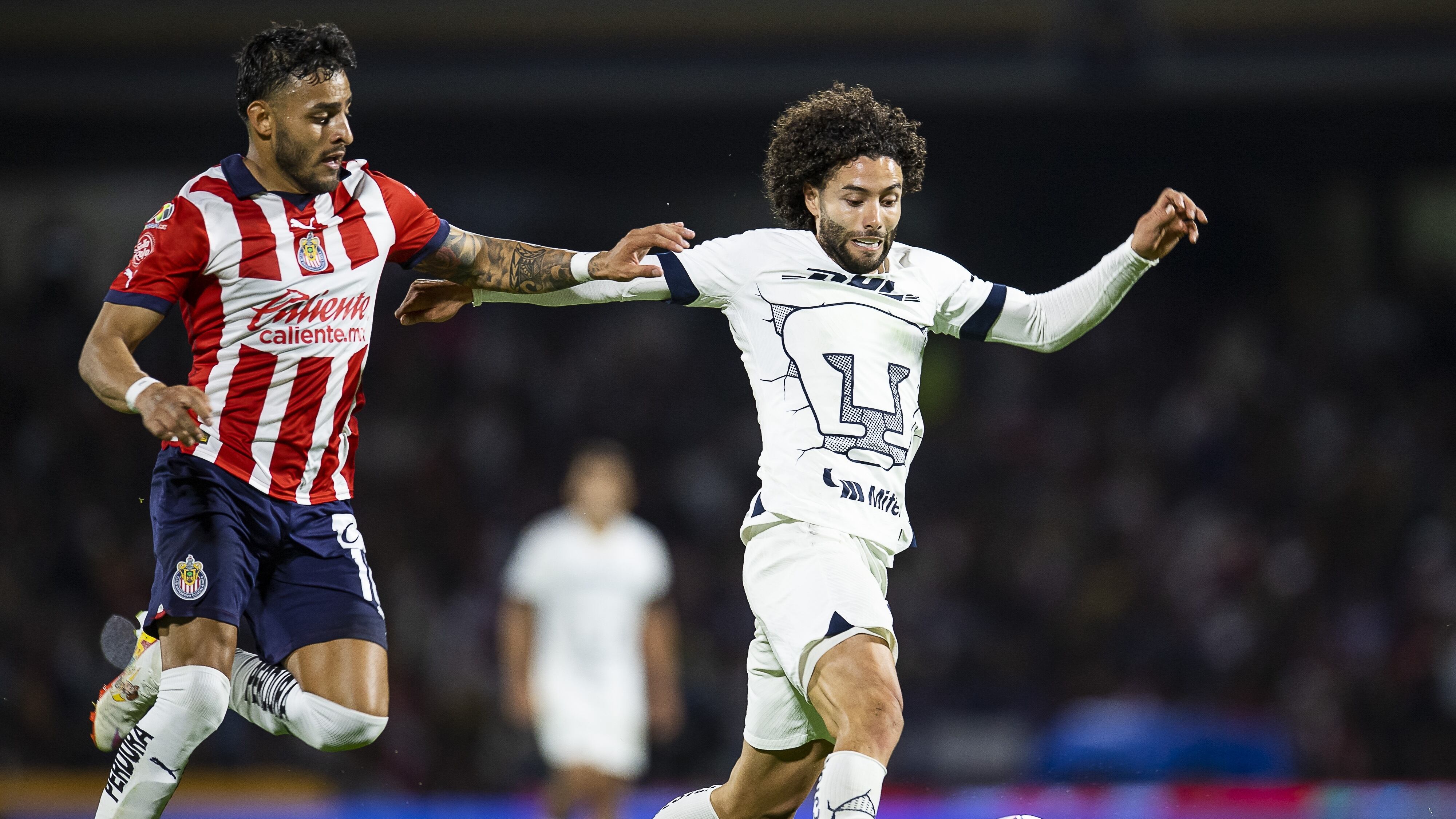 El duelo entre Pumas y Chivas es el más atractivo de los cuartos de final.