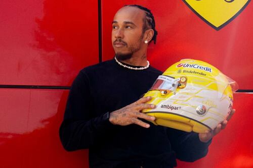 Lewis Hamilton desata pánico con desgarrador mensaje: “Han sido horas aterradoras”