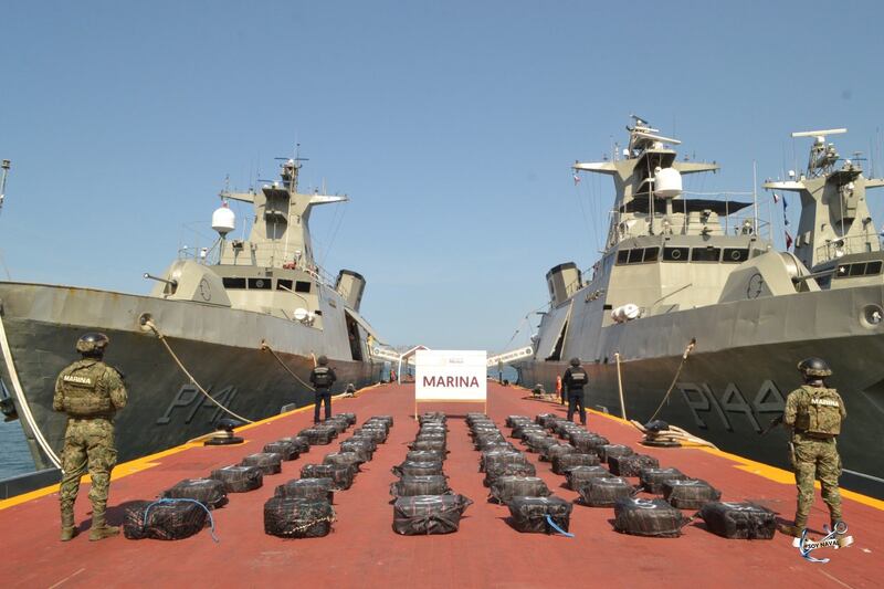 Cocaína asegurada por la Marina en dos operativos en costas de Guerrero