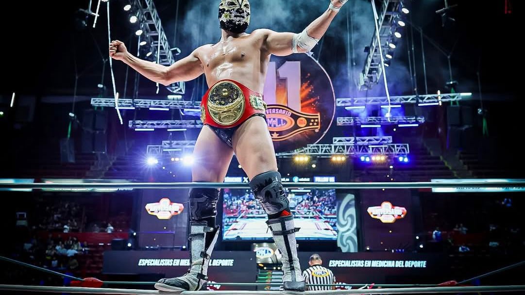 Titán gana el Campeonato Universal en el 69 Aniversario de la Arena México