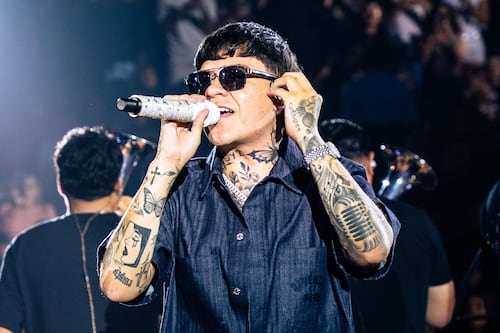 Junior H es multado y vetado temporalmente en Jalisco por cantar ‘El Azul’ en concierto