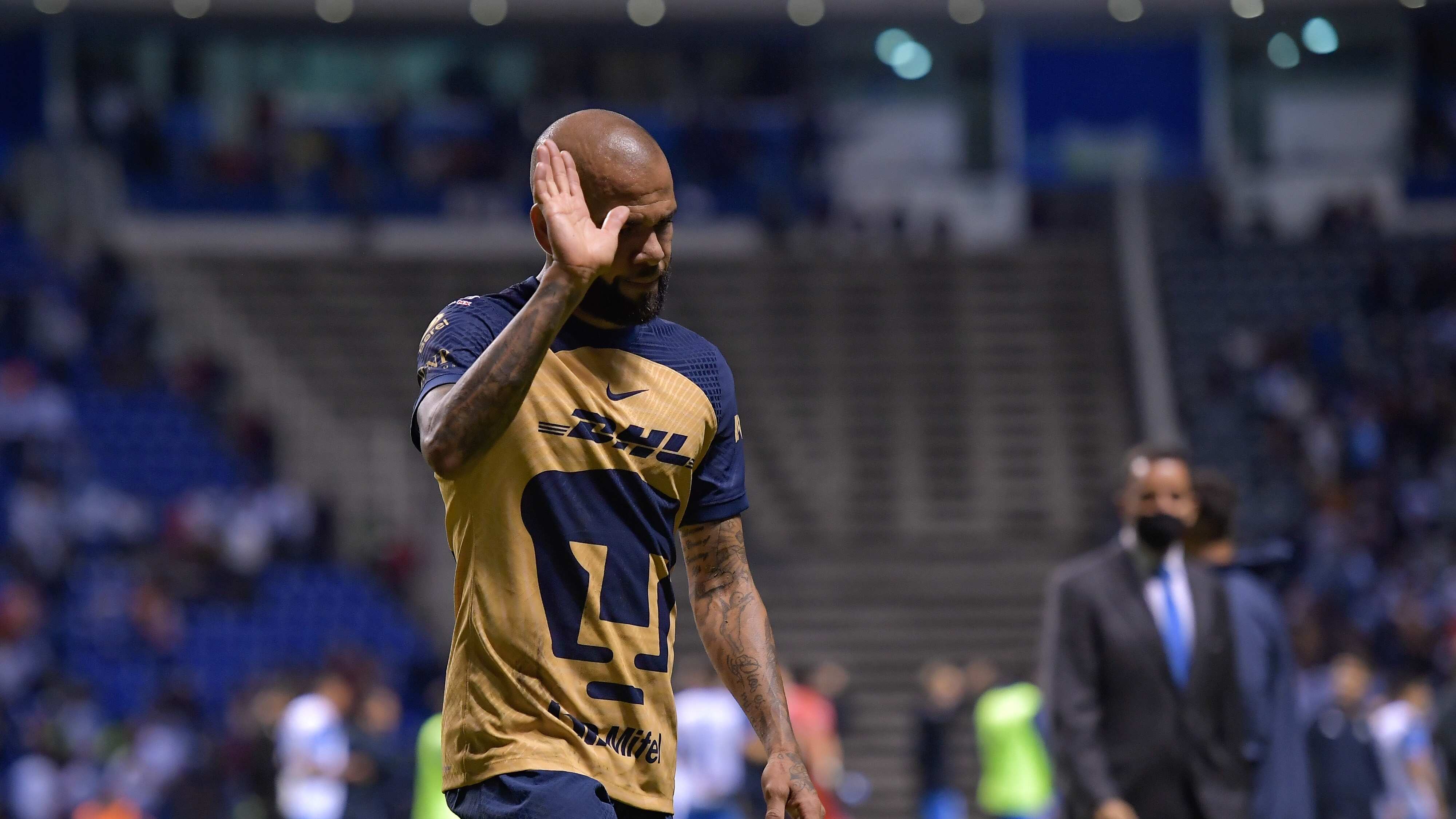 Dani Alves continúa detenido en España