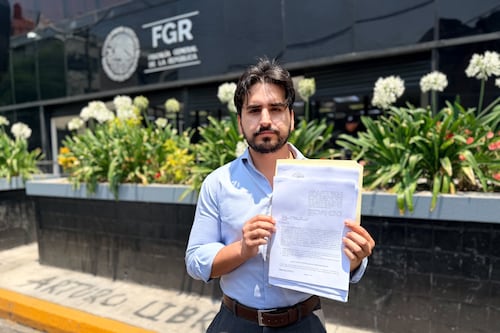 Denuncian a Adrián de la Garza por presuntos nexos con Los Zetas y lavado de dinero