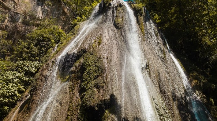 La Cola de Caballo es una de las atracciones tradicionales del Estado.