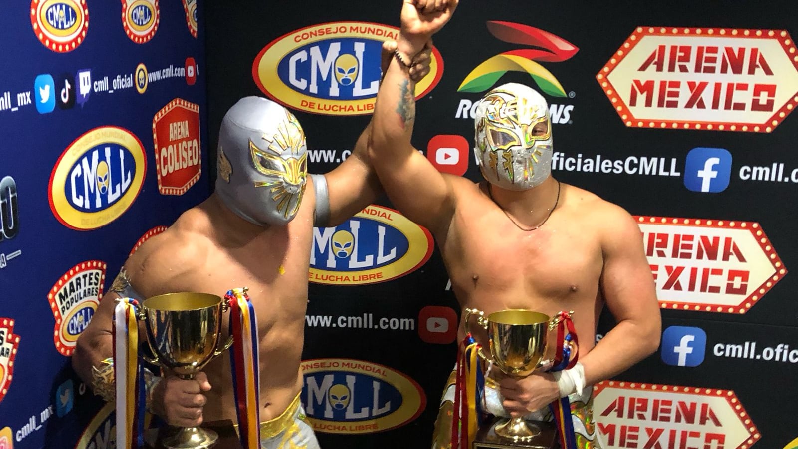 CMLL
