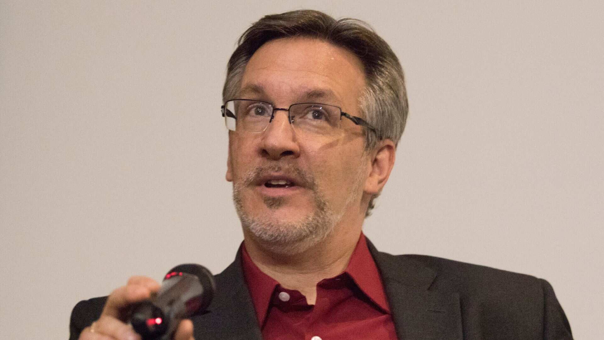 #PolíticaConfidencial nadie escucha a John Ackerman