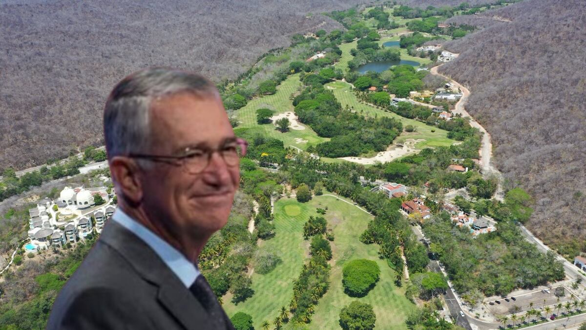 El campo de golf continuará clausurado tras haber sido declarado como Área Natural Protegida. (Especial)