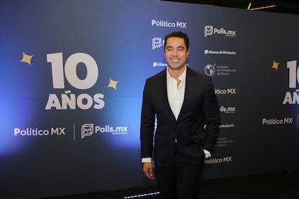 Político Mx celebra una década informando sobre la política de México.