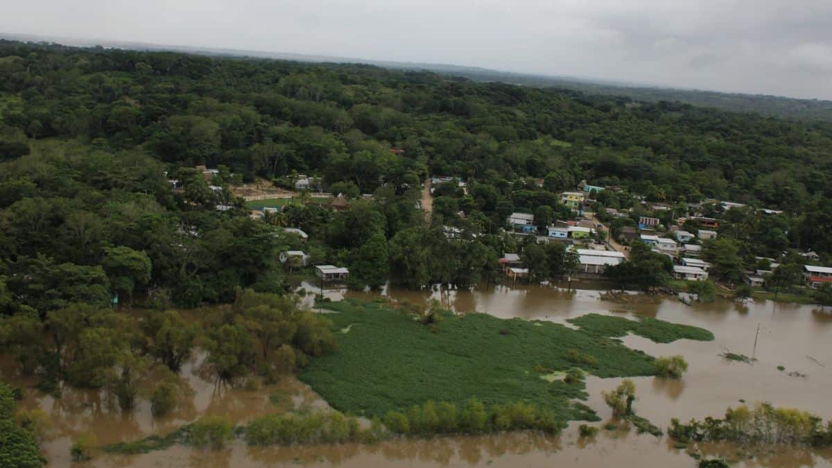 Suspenden clases en Veracruz por inundaciones: ¿Cuándo regresan los estudiantes a las aulas?