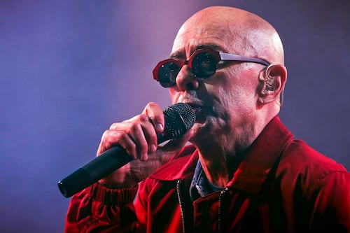 ¿Cuál fue la causa de muerte de Carlos ‘El Indio’ Solari y qué legado dejó en la música?