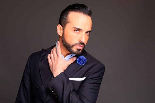 Apio Quijano se desquita de Lola Cortés reposteando un video donde ella canta mal