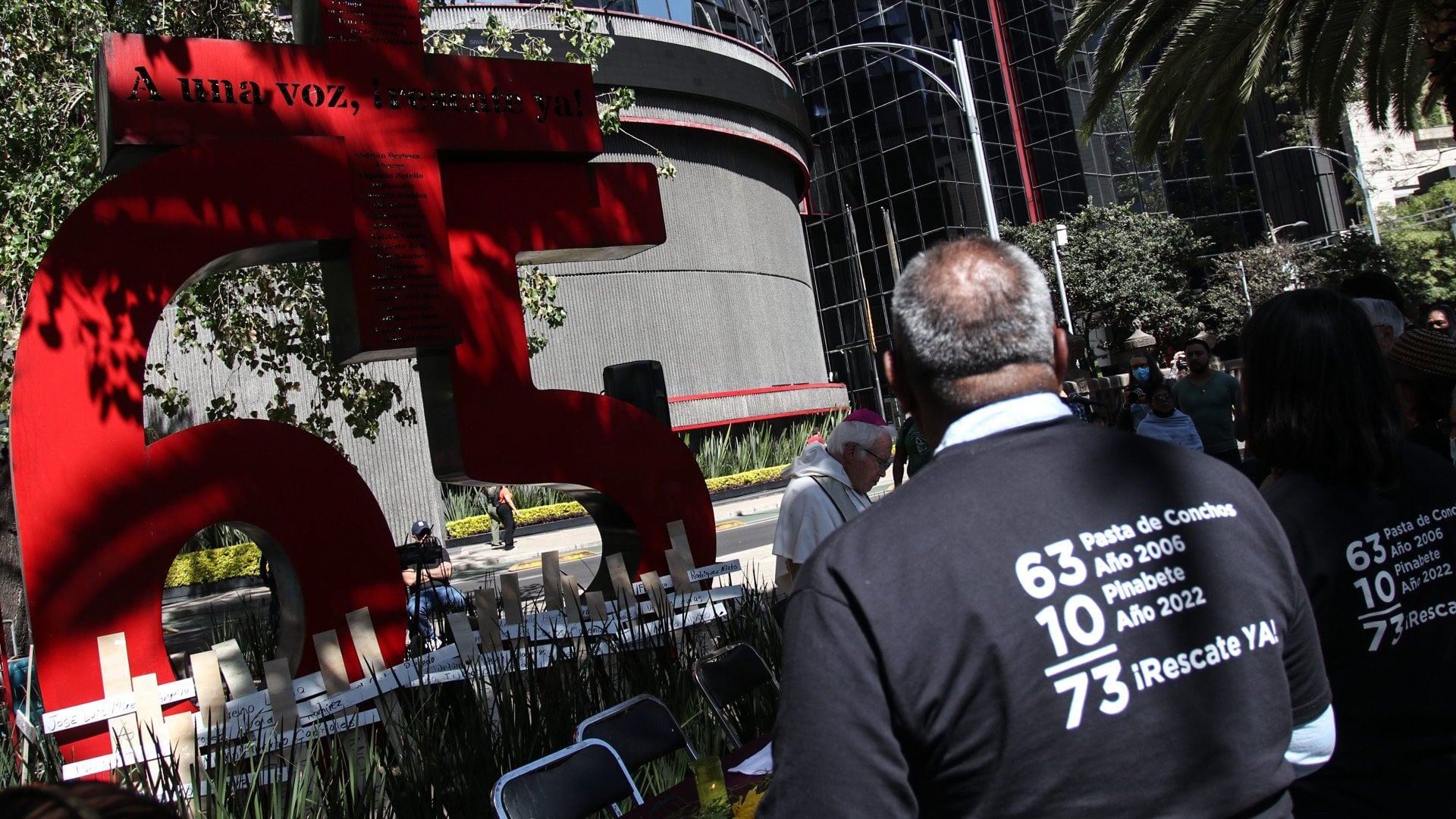 Pasta de conchos: identifican a restos de otros dos mineros rescatados