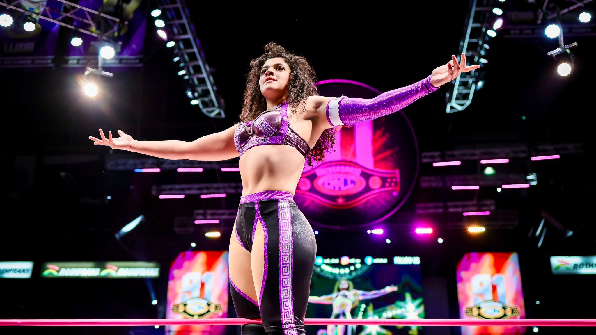 Persephone es la segunda finalista del Campeonato Universal del CMLL de las Amazonas