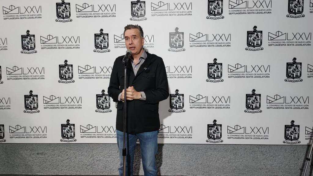 Fernández recomienda a Colosio Riojas detallar por qué se hizo un gasto tan grande.