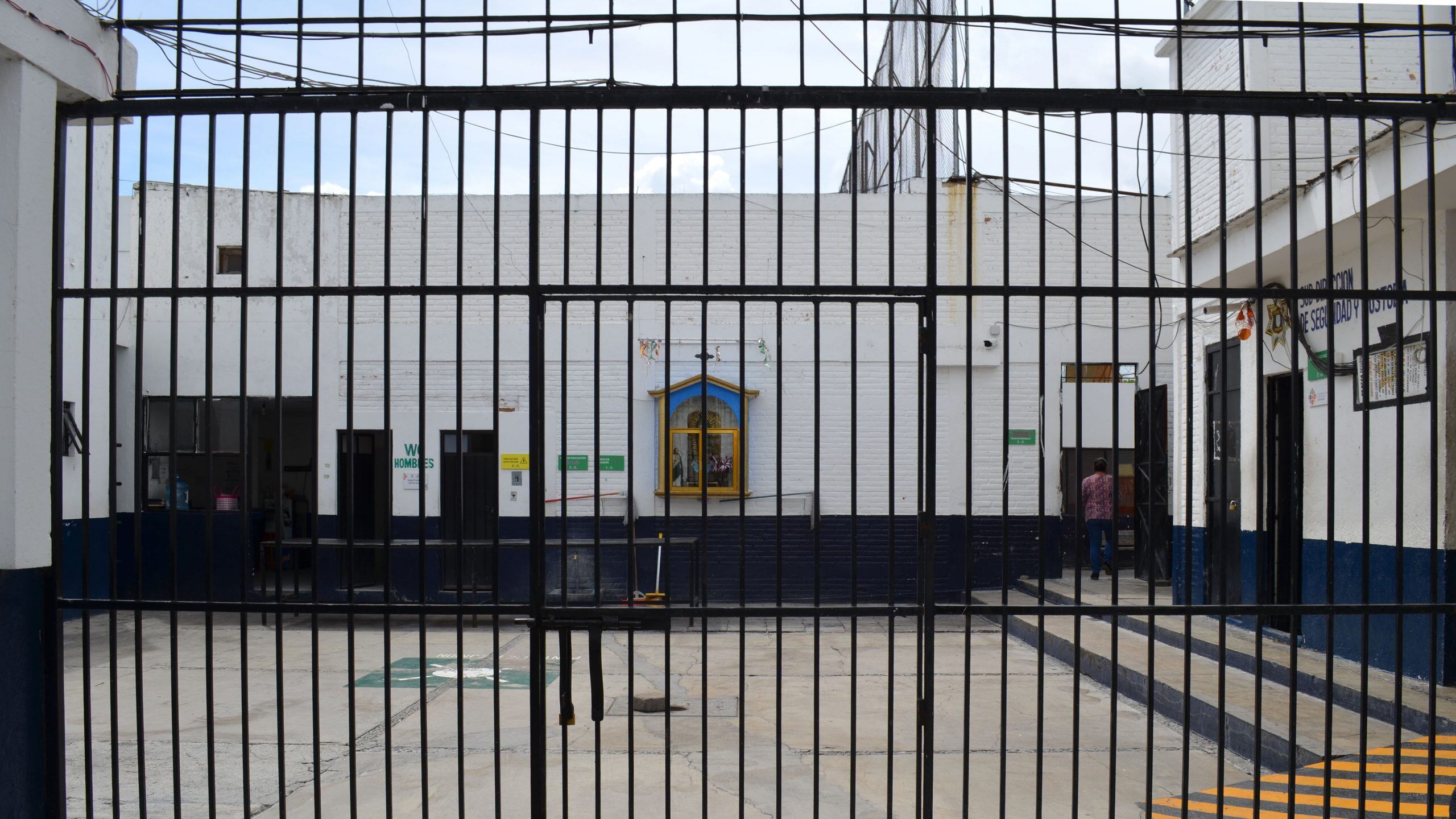 Suman 40 presos fallecidos por Covid en los penales del estado