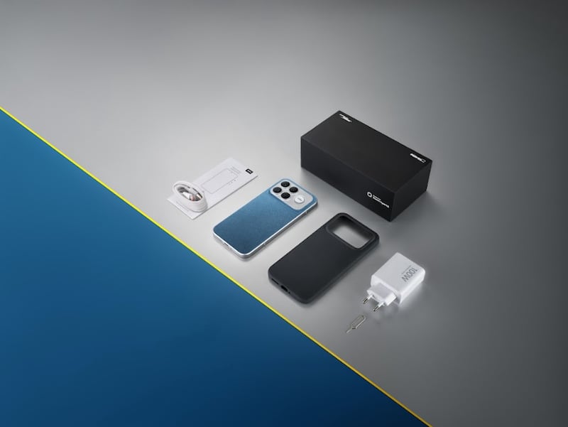 Un sistema acústico de triple altavoz desarrollado exclusivamente para este dispositivo es lo que redefine la experiencia móvil