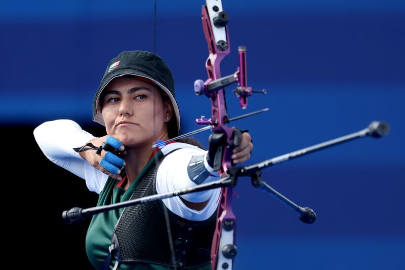 Alejandra Valencia clasificó a octavos de final de tiro con arco individual femenil.