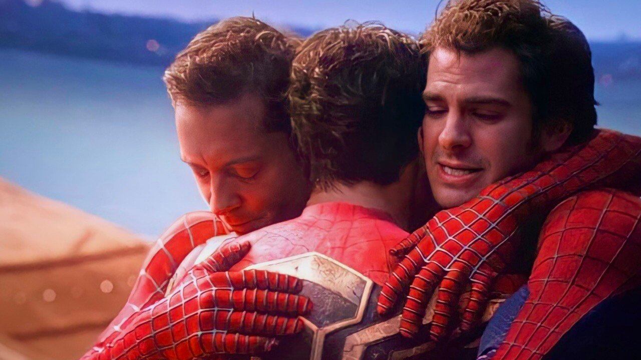 El actor Tom Holland dijo que en el grupo está junto a Tobey Maguire y Andrew Garfield, que lo crearon para el rodaje y se ha mantenido después del estreno.