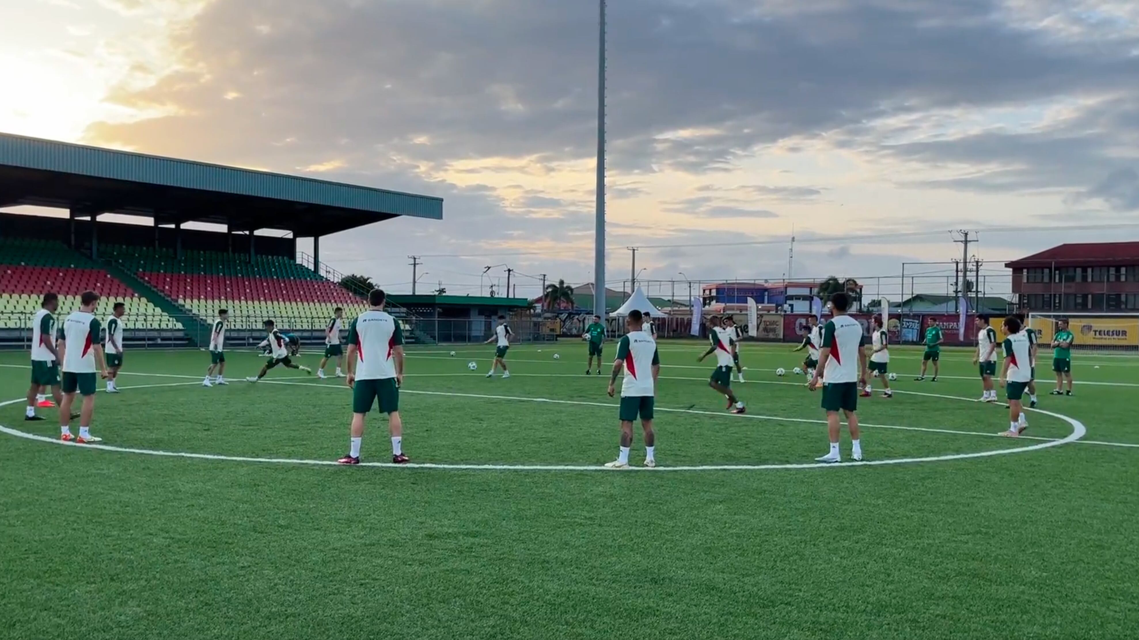El Flora Stadium será el inmuebl del primer juego de México en la era de Diego Cocca.
