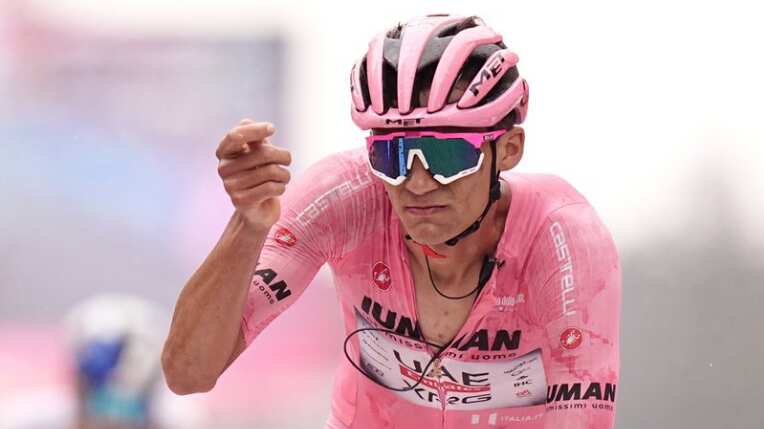 Isaac del Toro batió récord en el Giro de Italia.