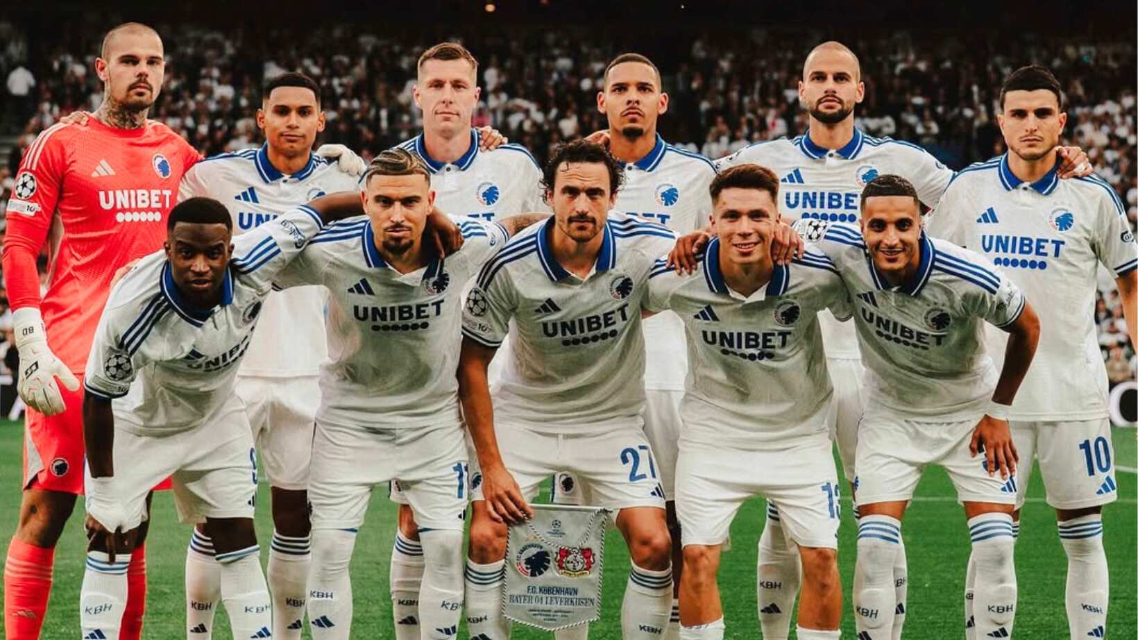 Rodrigo Huescas jugó los 90 minutos con el Copenhague.