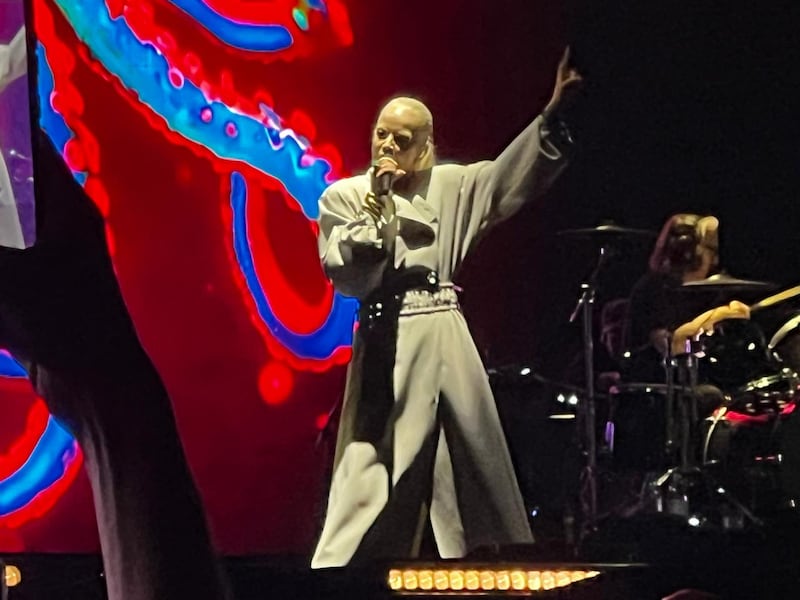 Shirley Manson fue la más platicadora de la noche.